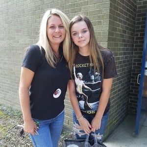 Meet your Posher, Ashley